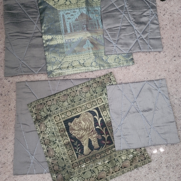 Throw Pillow Cases (6) - Picture 1 of 16